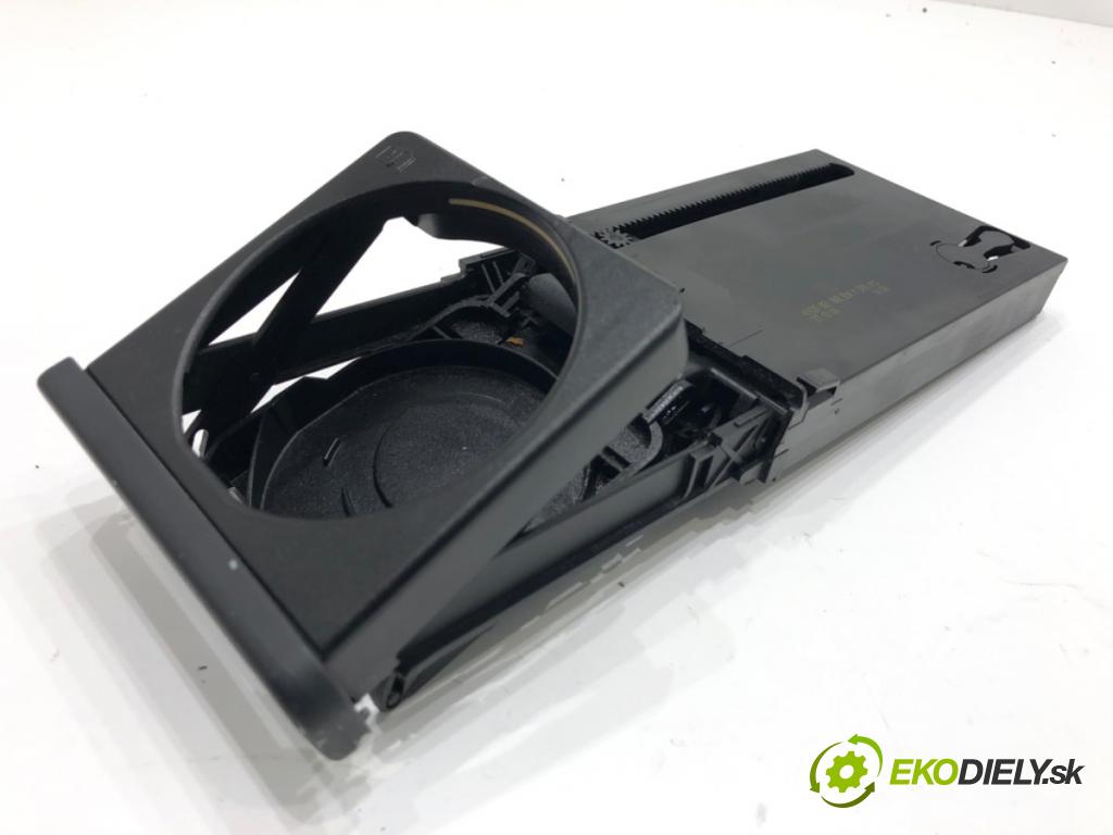 AUDI A4 B7 Kombi 2006 103 kW 2.0 TDI 1968 držák na nápoje 8E1862534K (Držák nápojů)