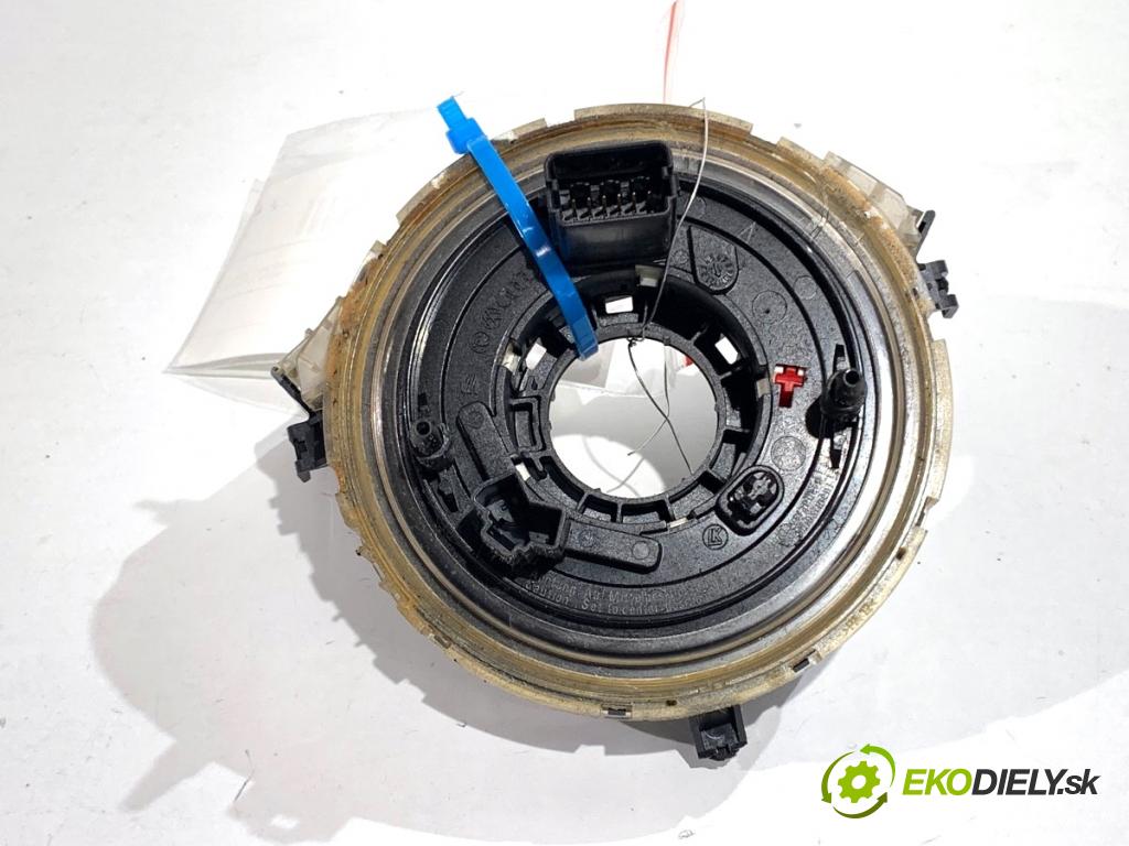 AUDI A4 B7 Kombi 2006 103 kW 2.0 TDI 1968 kroužek slimák airbag 4E0953541A (Airbag)