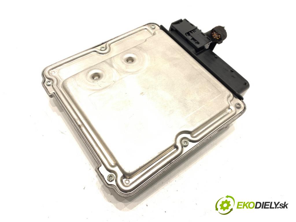 AUDI A4 B7 Kombi 2006 103 kW 2.0 TDI 1968 riadiaca jednotka Motor 03G906016JE (Riadiaca jednotka)