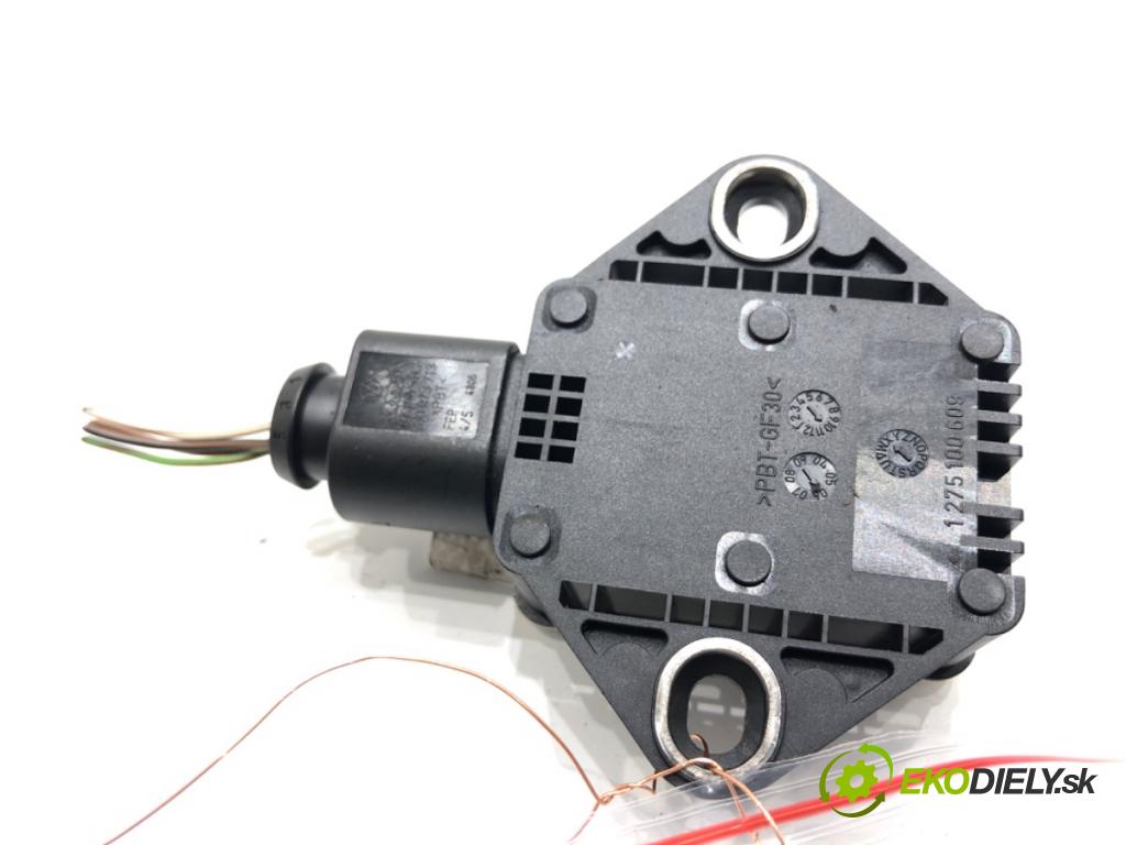 AUDI A4 B7 Kombi 2006 103 kW 2.0 TDI 1968 snímač ESP 8E0907637C