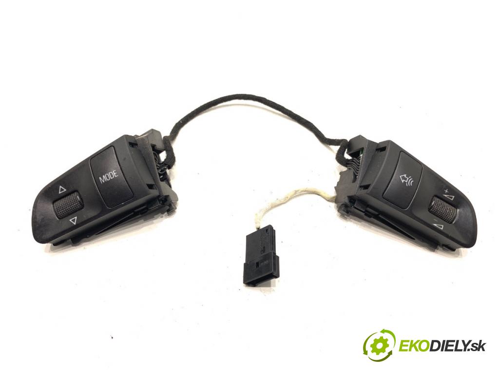 AUDI A4 B7 Kombi 2006 103 kW 2.0 TDI 1968 SPÍNAČE: volantu 4F0951527 4F0951527A