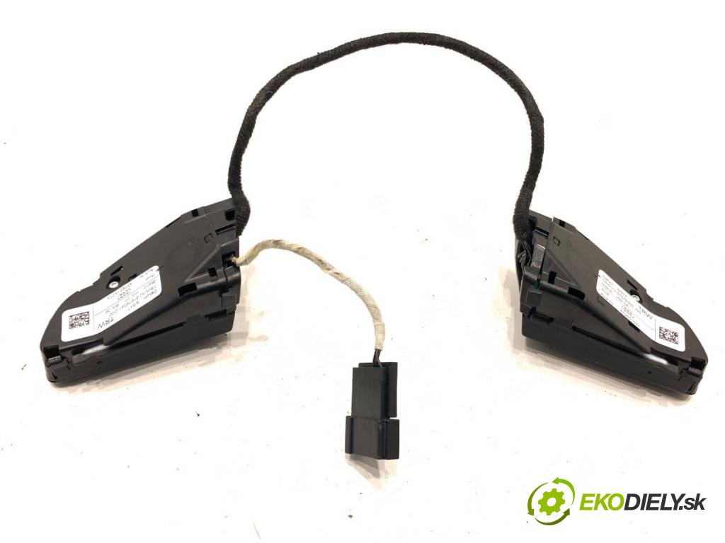 AUDI A4 B7 Kombi 2006 103 kW 2.0 TDI 1968 SPÍNAČE: volantu 4F0951527 4F0951527A