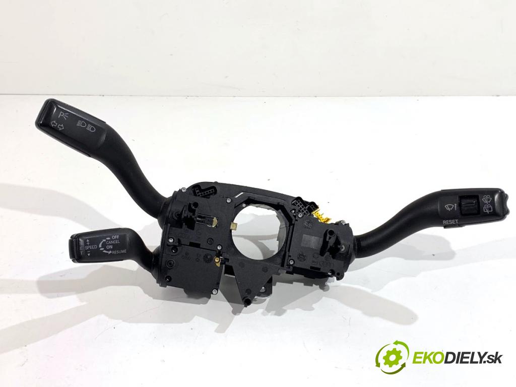 AUDI A4 B7 Kombi 2006 103 kW 2.0 TDI 1968 Prepínač kombinovaný 8E0953549Q (Prepínacie páčky pod volantom)