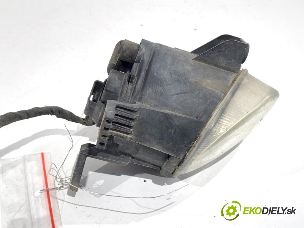 AUDI A4 B7 Kombi 2006 103 kW 2.0 TDI 1968 Hmlové svetlo, hmlovka pravy predný 8E0941700C