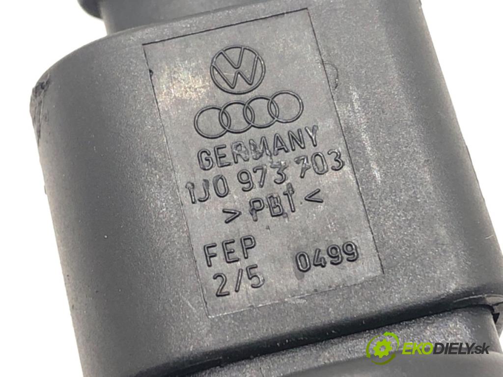 AUDI A4 B7 Kombi 2006 103 kW 2.0 TDI 1968 Snímač klimatizácie  (Snímač klimatizácie)