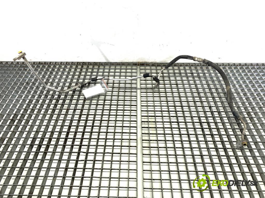 AUDI A4 B7 Kombi 2006 103 kW 2.0 TDI 1968 rúrka klimatizácie (Rúrka klimatizácie)