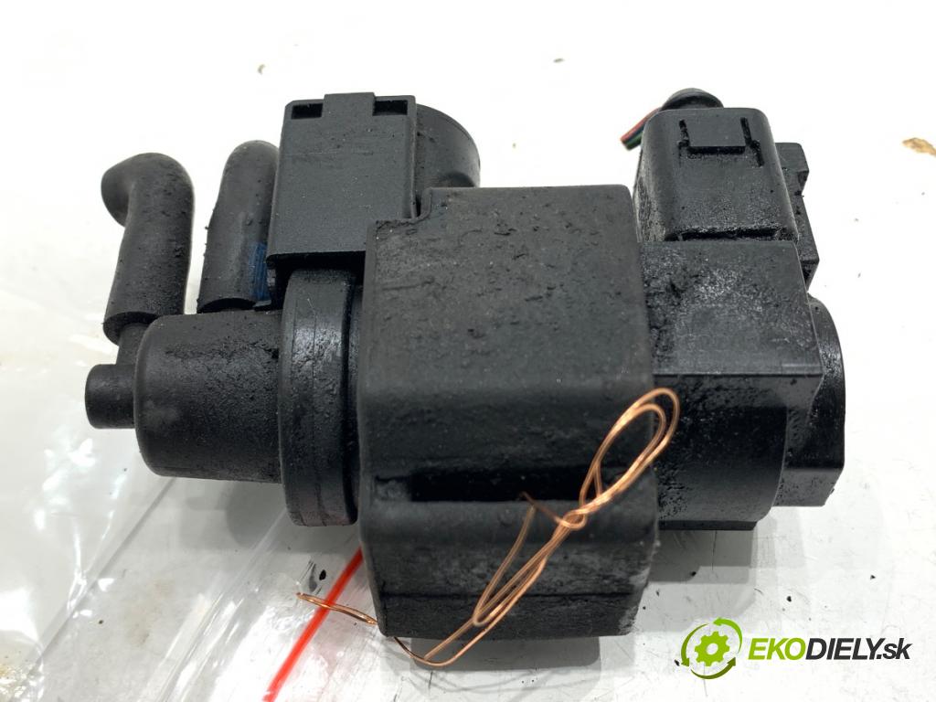 AUDI A6 C6 sedan 2004 165 kW 3.0 TDI quattro 2967 Ventil tlaku 059906628B (Ventil)