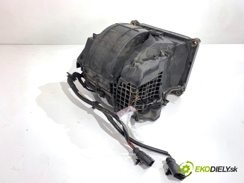 AUDI A6 C6 sedan 2004 165 kW 3.0 TDI quattro 2967 ventilátor kúrenia 4F0820521