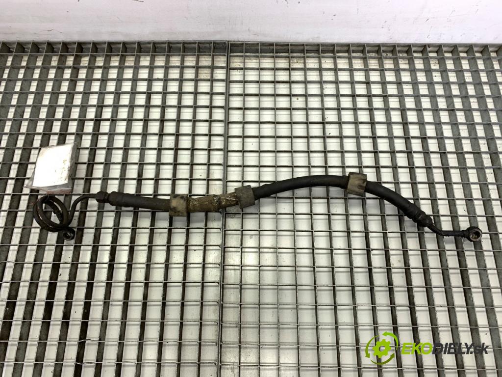 AUDI A6 C6 sedan 2004 165 kW 3.0 TDI quattro 2967 hadice servočerpadlo  (Trubka servo čerpadla)