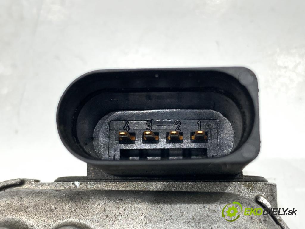 AUDI A6 C6 sedan 2004 165 kW 3.0 TDI quattro 2967 Nastavovač zvod, potrubie 059129086 (Motorček ostatné)