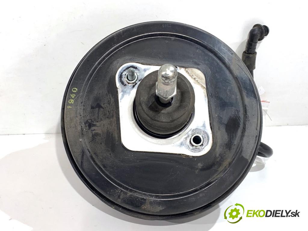 AUDI A6 C6 sedan 2004 165 kW 3.0 TDI quattro 2967 posilovač bŕzd 4F0612105G