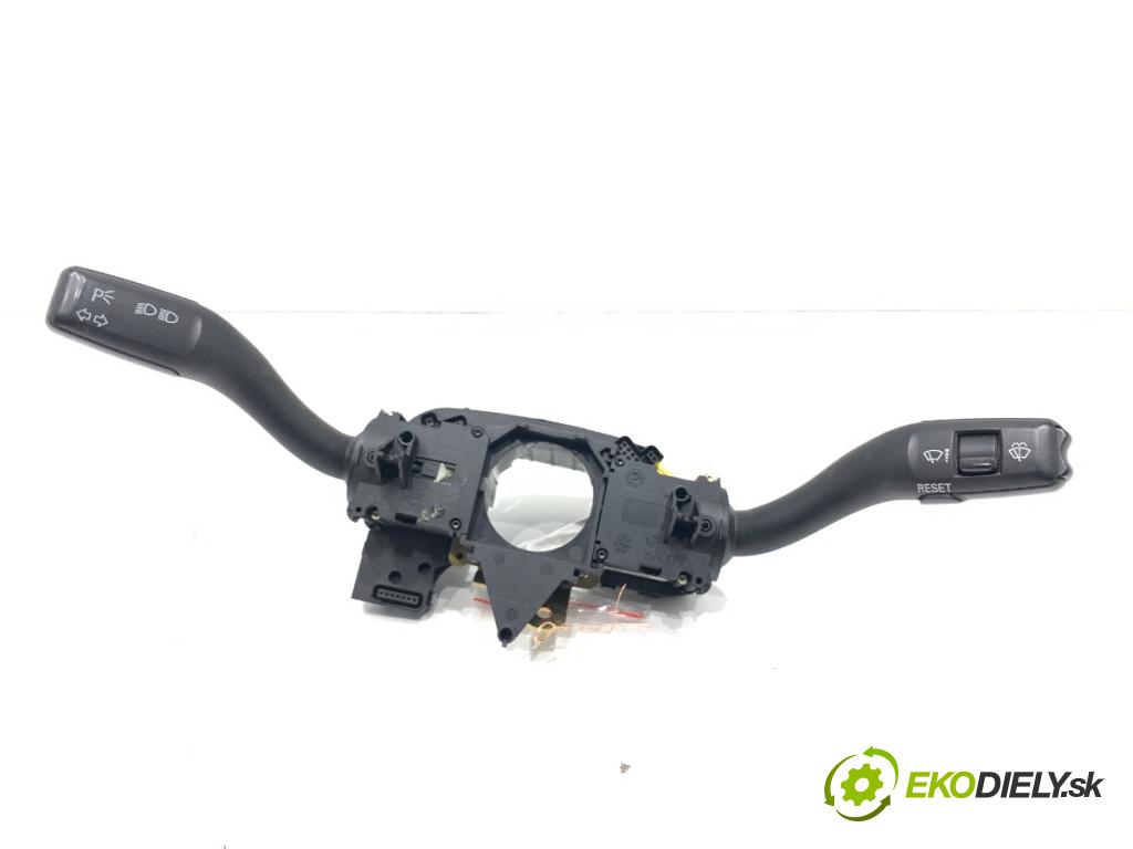 AUDI A6 C6 sedan 2004 165 kW 3.0 TDI quattro 2967 Prepínač kombinovaný 4F0953549A (Prepínacie páčky pod volantom)