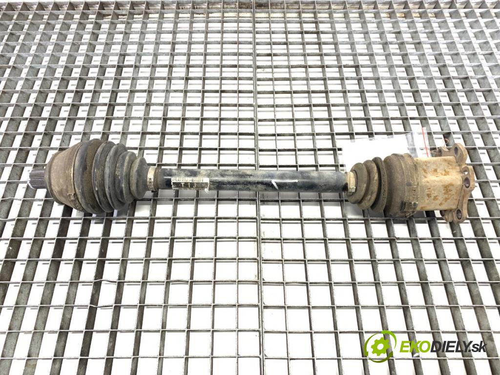 AUDI A6 C6 sedan 2004 165 kW 3.0 TDI quattro 2967 poloos levý přední část 4F0407271J