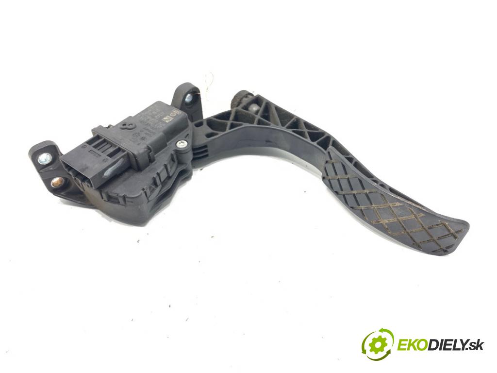 AUDI A6 C6 sedan 2004 165 kW 3.0 TDI quattro 2967 potenciometr plynového pedálu 4F1723523A (Potenciometr plynového pedálu)