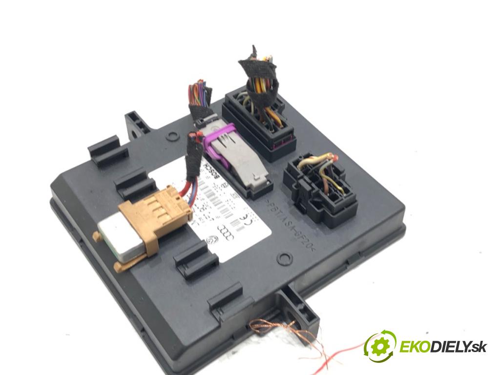 AUDI A6 C6 sedan 2004 165 kW 3.0 TDI quattro 2967 Modul komfortu 4F0907279 (Modul komfortu)