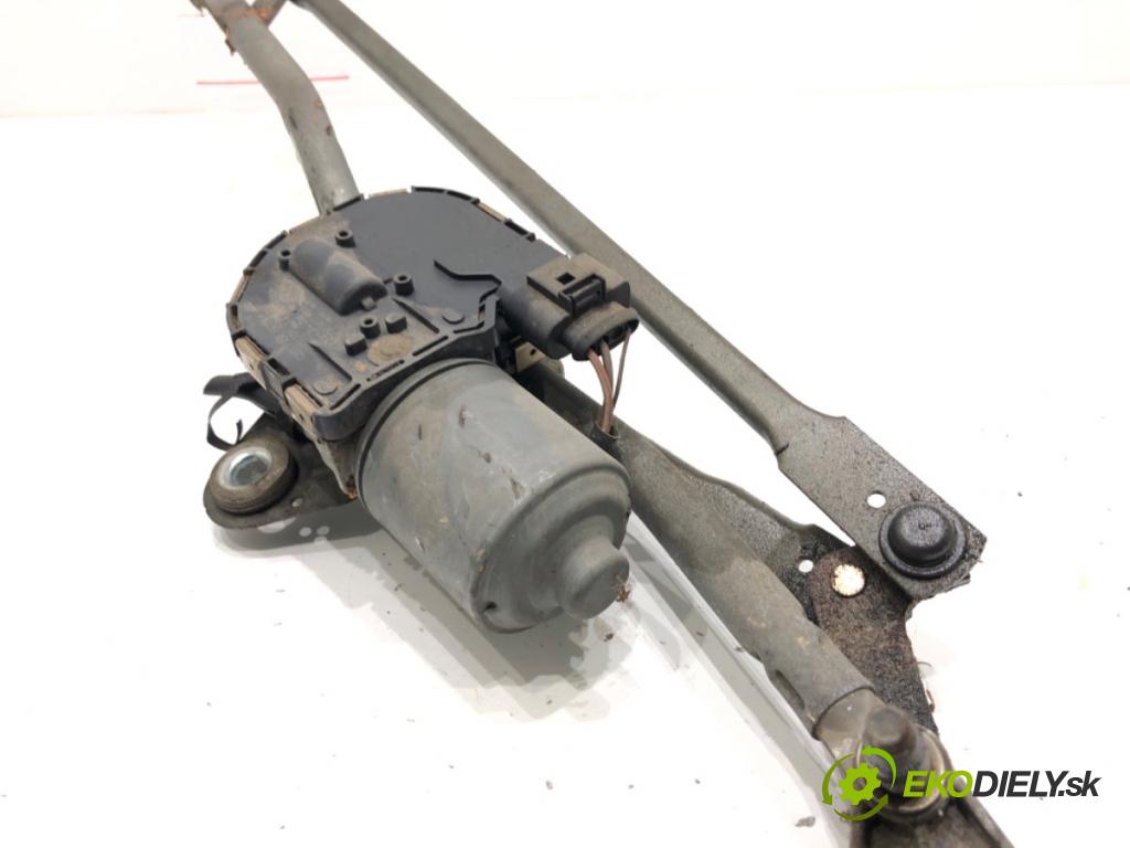 AUDI A6 C6 sedan 2004 165 kW 3.0 TDI quattro 2967 mechanismus stěračů přední část 0390241771 (Motorek stěračů přední)