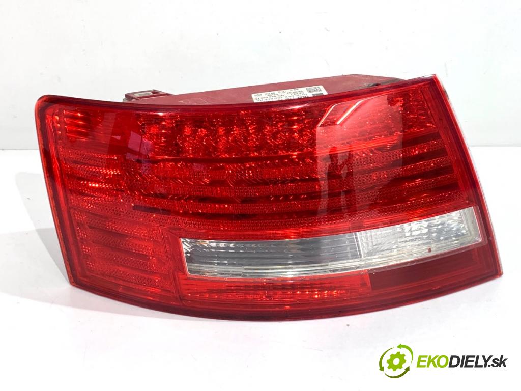 AUDI A6 C6 sedan 2004 165 kW 3.0 TDI quattro 2967 Svetlo ľavy zad 4F5945095N