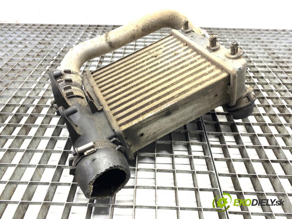 AUDI A6 C6 sedan 2004 165 kW 3.0 TDI quattro 2967 intercooler pravy  (Intercooler (chladič nasávaného vzduchu))