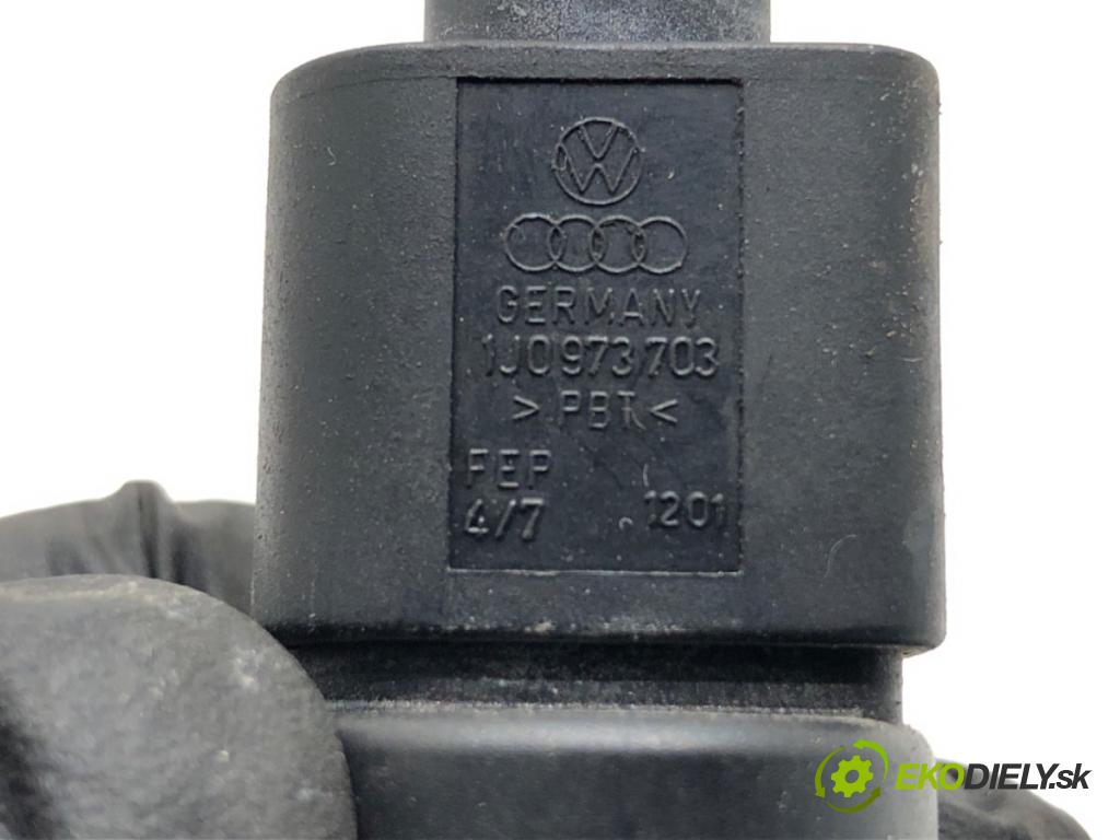 AUDI A6 C6 sedan 2004 165 kW 3.0 TDI quattro 2967 Snímač klimatizácie 1J0973703 (Snímač klimatizácie)