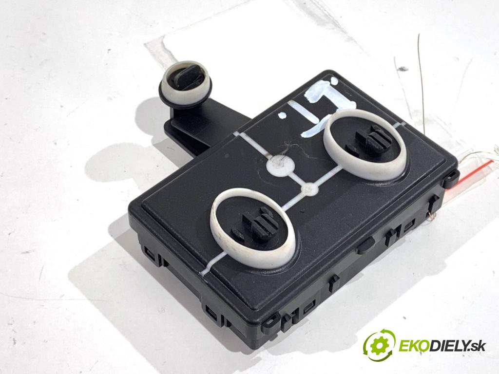 SKODA SUPERB III Kombi 2023 110 kW 2.0 TDI 1968 Modul Dvere zad ľavy 5Q4959595P