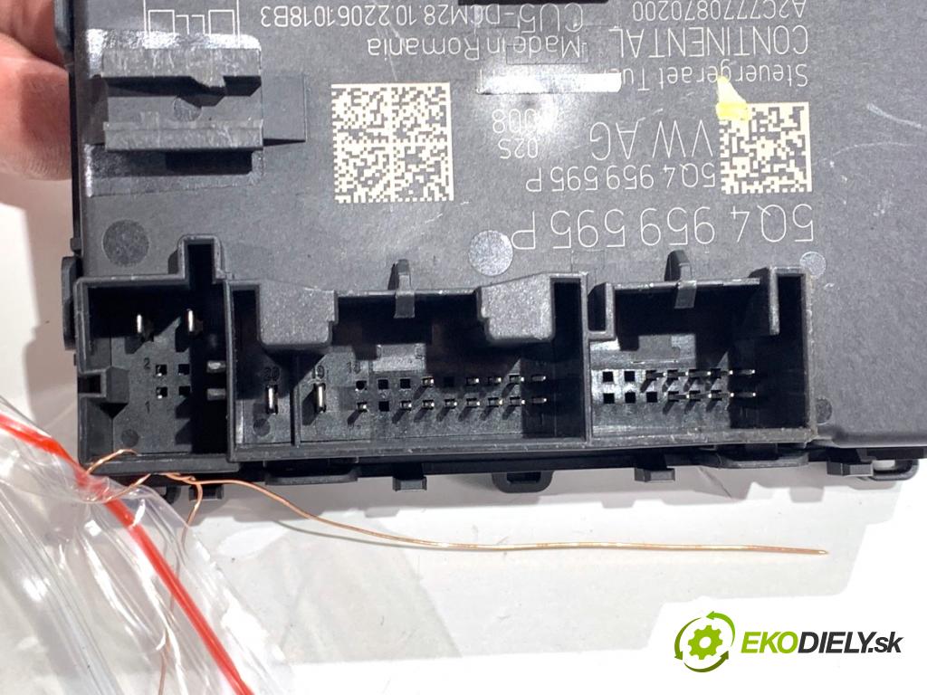 SKODA SUPERB III Kombi 2023 110 kW 2.0 TDI 1968 Modul Dvere zad pravy 5Q4959595P