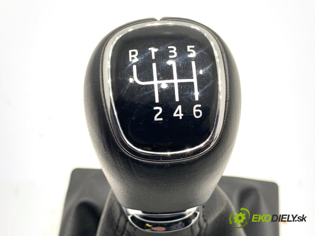 SKODA SUPERB III Kombi 2023 110 kW 2.0 TDI 1968 Manžeta 3V1711113S (Rýchlostná páka (kulisa))