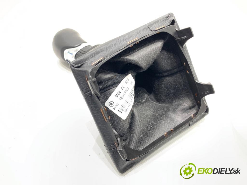 SKODA SUPERB III Kombi 2023 110 kW 2.0 TDI 1968 Manžeta 3V1711113S (Rýchlostná páka (kulisa))