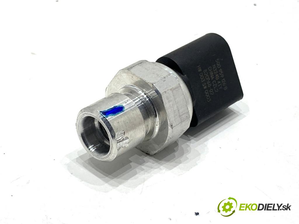 SKODA SUPERB III Kombi 2023 110 kW 2.0 TDI 1968 Snímač klimatizácie 5Q0959126B (Snímač klimatizácie)