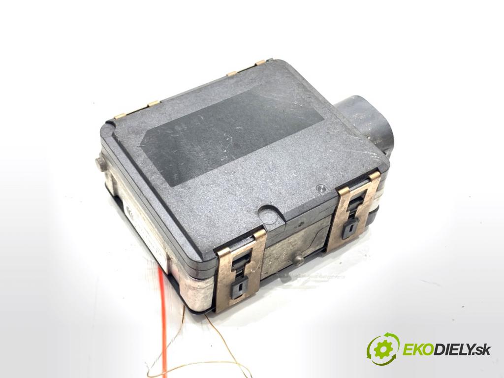 SKODA SUPERB III Kombi 2023 110 kW 2.0 TDI 1968 RADAR: DISTRONIC 3Q0907550E