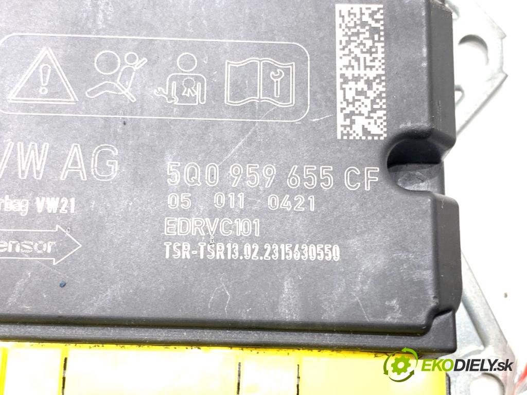 SKODA SUPERB III Kombi 2023 110 kW 2.0 TDI 1968 senzor airbag 5Q0959655CF (Snímač)