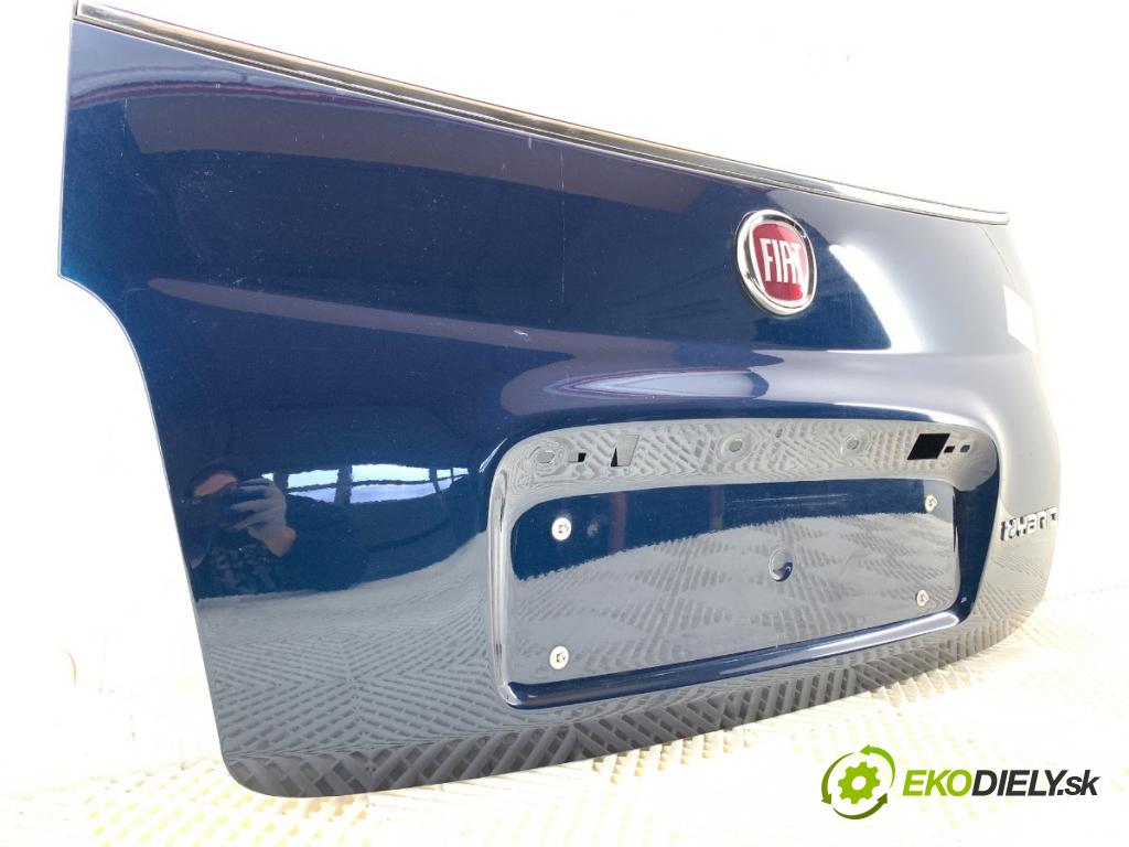 FIAT 500 liftback 2023 51 kW 1.0 Mild Hybrid (312.AYD1B) 999 kapota zadní část