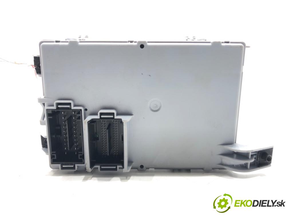 FIAT 500 liftback 2023 51 kW 1.0 Mild Hybrid (312.AYD1B) 999 modul BSI 00522149850 (Pojistková skříňka)