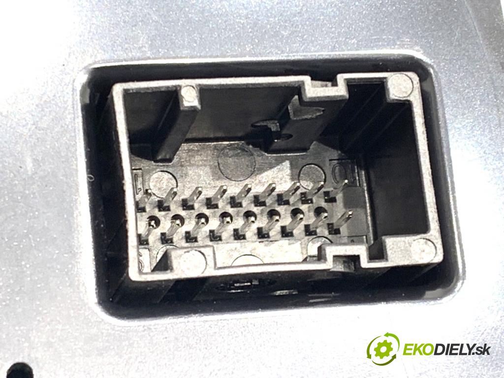 FIAT 500 liftback 2023 51 kW 1.0 Mild Hybrid (312.AYD1B) 999 Prístrojovka 7357735270 (Prístrojová doska)