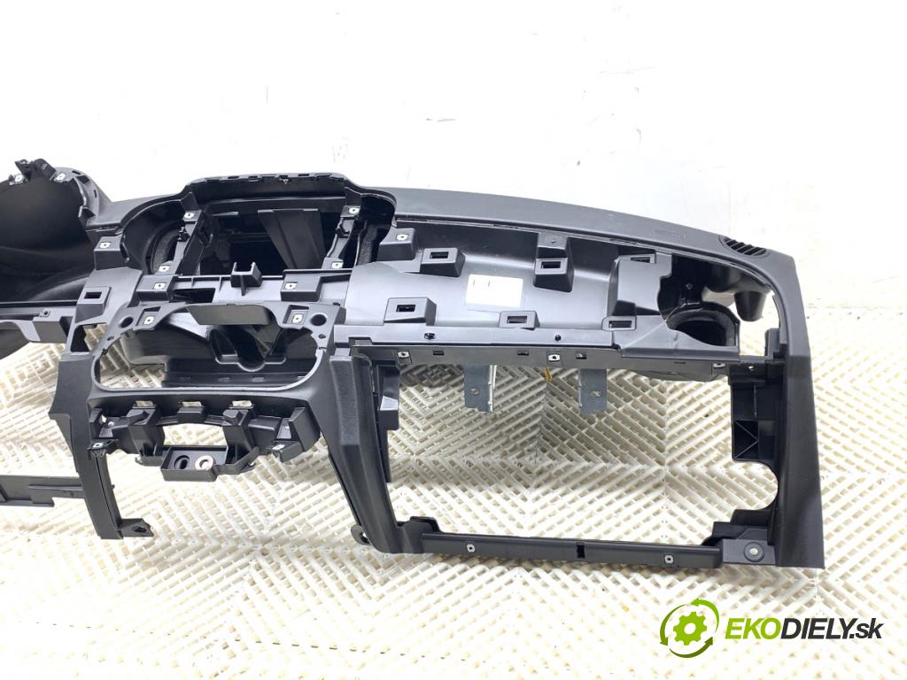 FIAT 500 liftback 2023 51 kW 1.0 Mild Hybrid (312.AYD1B) 999 Palubná doska silentbloku pasy 735577858 07357635090