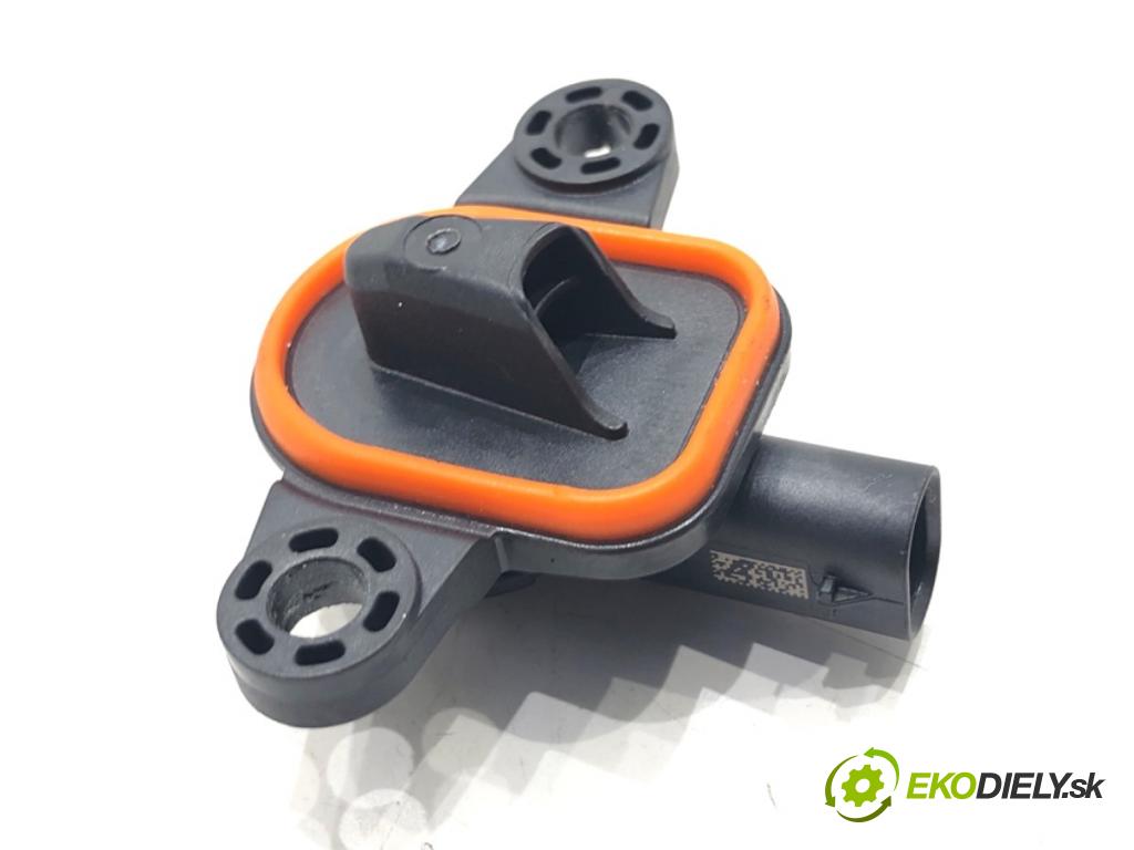 FIAT 500 liftback 2023 51 kW 1.0 Mild Hybrid (312.AYD1B) 999 Snímač nárazu 50536741 (Snímač nárazu)