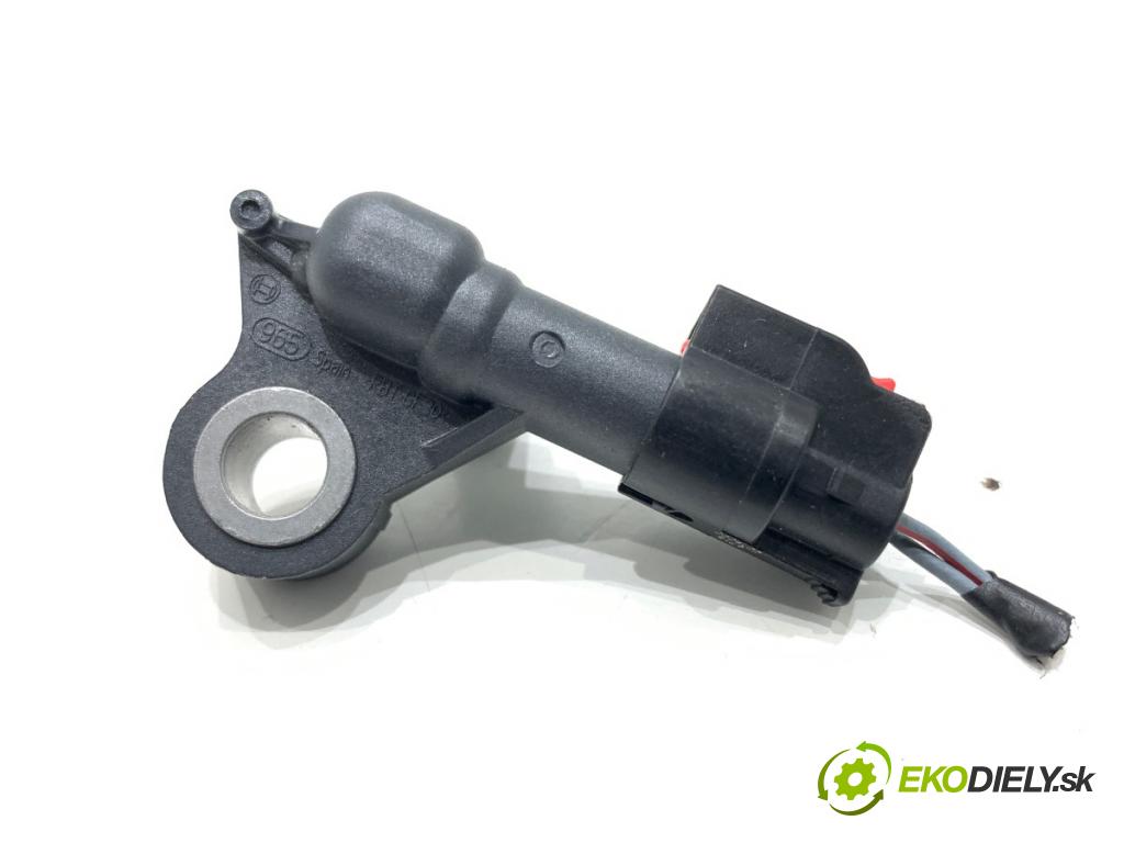 FIAT 500 liftback 2023 51 kW 1.0 Mild Hybrid (312.AYD1B) 999 Snímač nárazu 53409862 (Snímač nárazu)