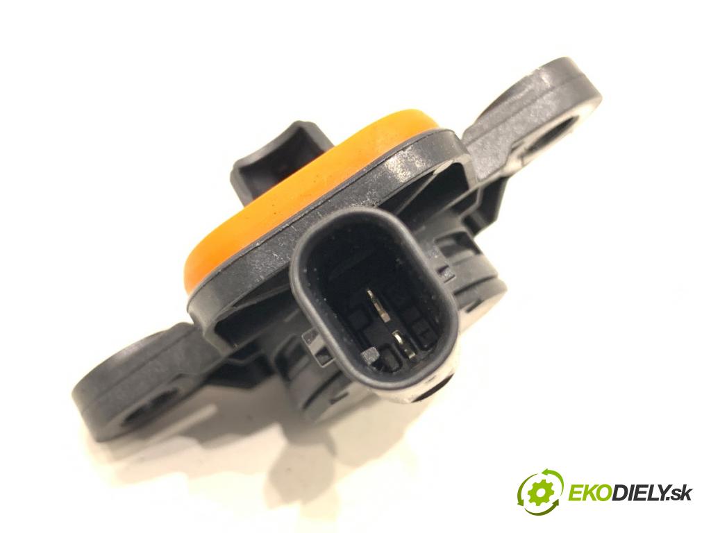 FIAT 500 liftback 2023 51 kW 1.0 Mild Hybrid (312.AYD1B) 999 Snímač nárazu 50536741 (Snímač nárazu)