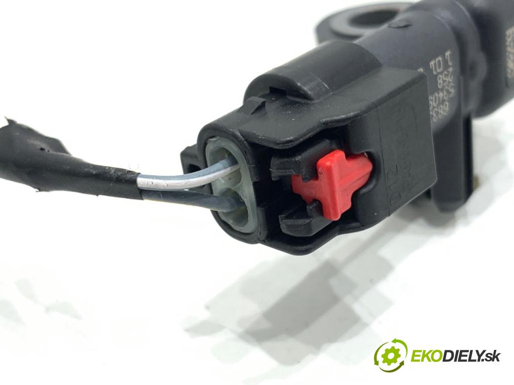 FIAT 500 liftback 2023 51 kW 1.0 Mild Hybrid (312.AYD1B) 999 Snímač nárazu 53409862 (Snímač nárazu)