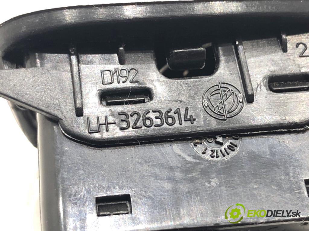 FIAT 500 liftback 2023 51 kW 1.0 Mild Hybrid (312.AYD1B) 999 Prepínač nastavenia spätných zrkadiel 735638270 (Prepínacie páčky pod volantom)