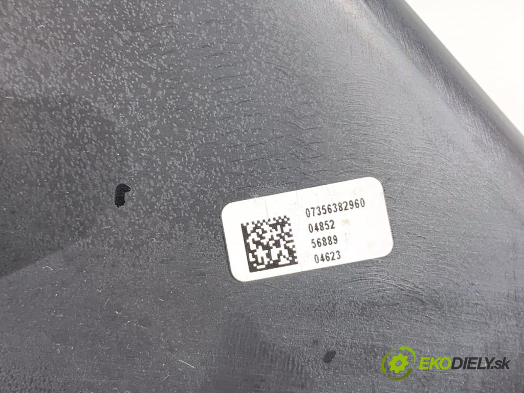 FIAT 500 liftback 2023 51 kW 1.0 Mild Hybrid (312.AYD1B) 999 Priehradka, kastlík spolujazdca 735578449 (Priehradka (kastlík))
