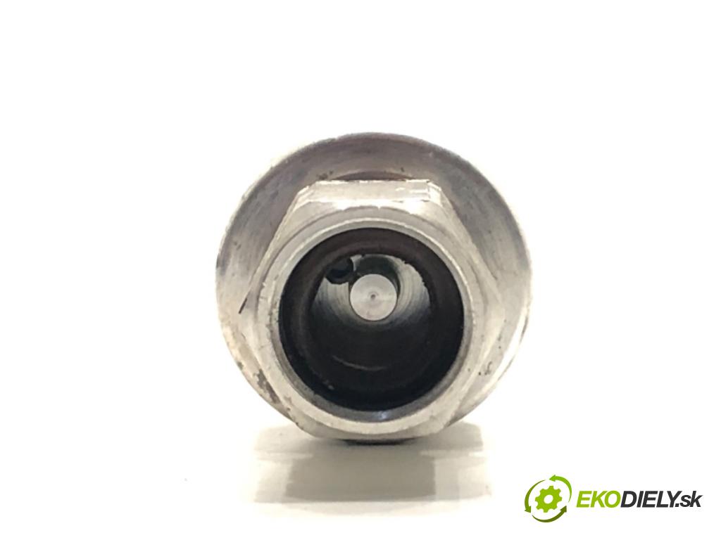 FIAT 500 liftback 2023 51 kW 1.0 Mild Hybrid (312.AYD1B) 999 Snímač klimatizácie 68308727AA (Snímač klimatizácie)