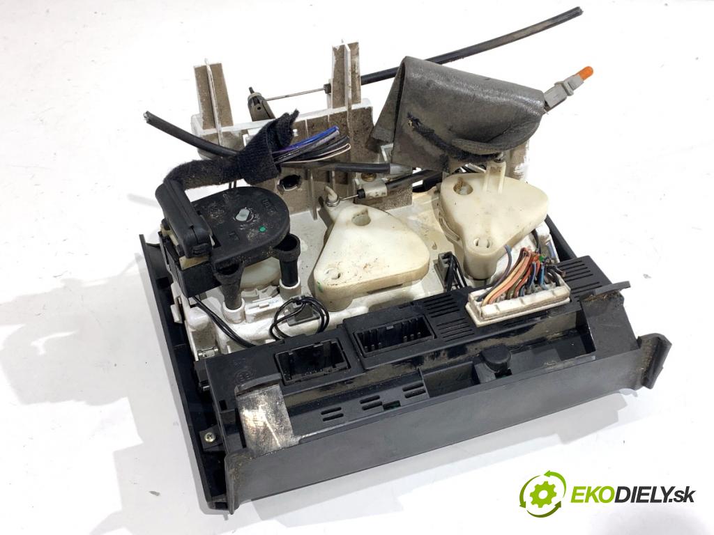 CITROEN JUMPER II Platforma / podwozie 2004 94 kW 2.8 HDi 2798 Panel ovládania kúrenia  (Prepínacie páčky pod volantom)