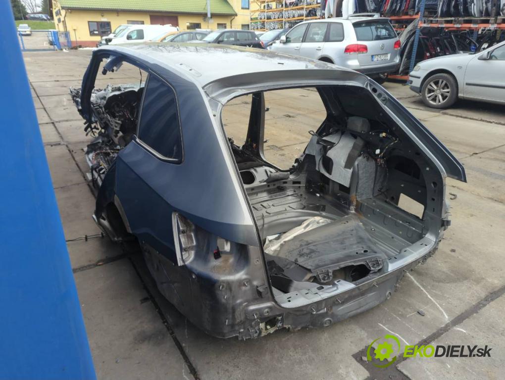 SKODA SUPERB III Kombi 2023 110 kW 2.0 TDI 1968 KAROSERIA ČTVRŤÁK blatník zadní část levý pravý POŠTY: prahy střecha