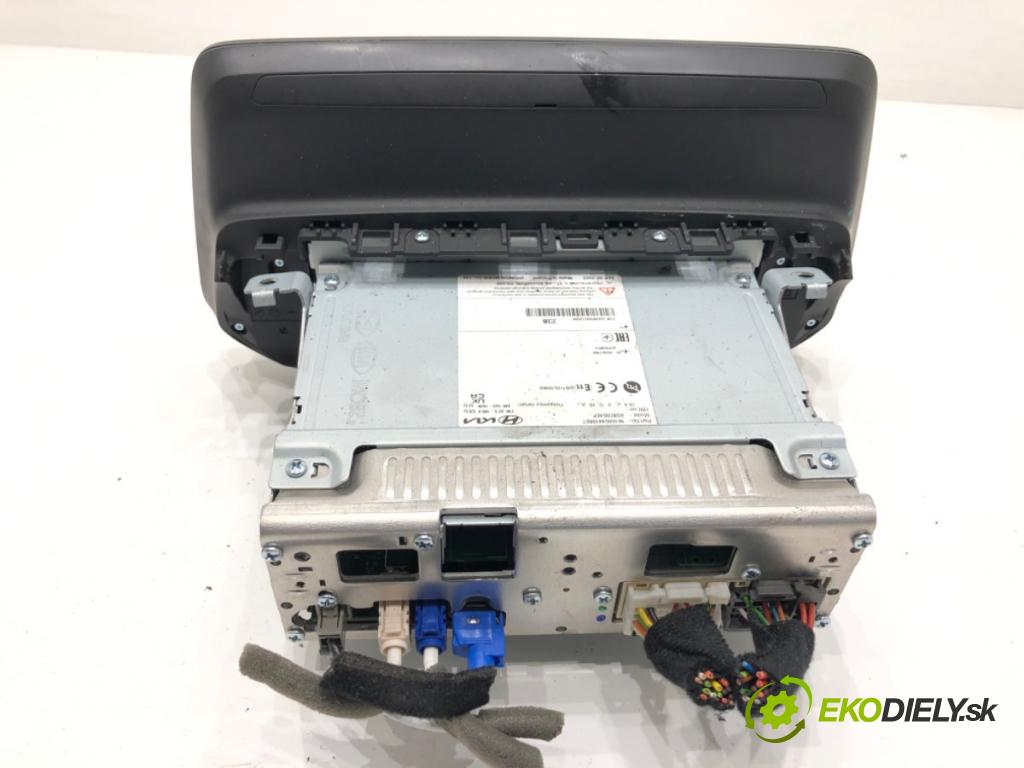 HYUNDAI i30 Kombi 2022 88 kW 1.0 T-GDI 998 Dislpej 96160G4410RET (Prístrojová doska)