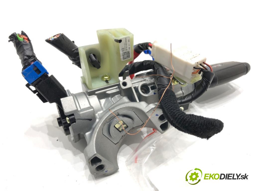 HYUNDAI i30 Kombi 2022 88 kW 1.0 T-GDI 998 spinačka 81910D3000 (Spínacia skrinka)