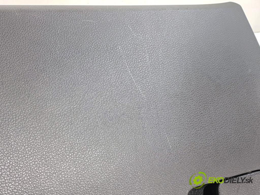 HYUNDAI i30 Kombi 2022 88 kW 1.0 T-GDI 998 přihrádka kastlík spolujezdce 84511-G4000 (Přihrádka (kastlík))