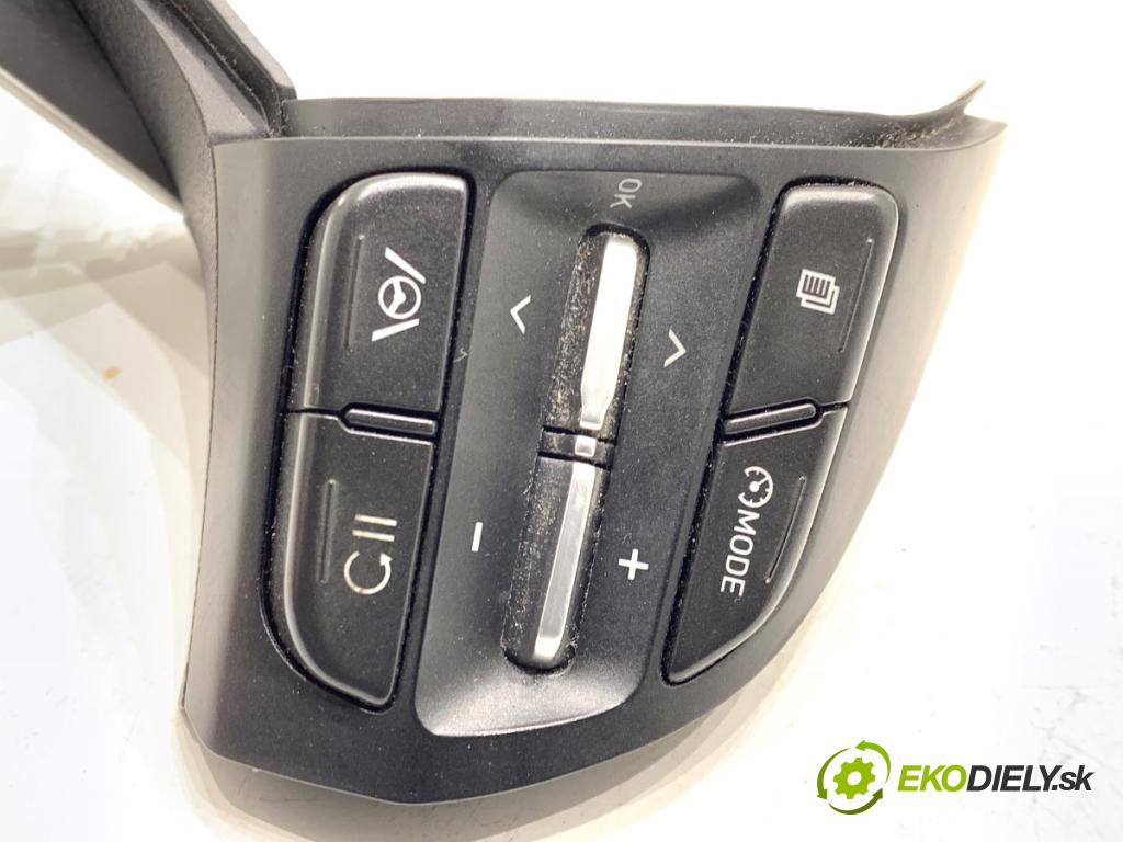 HYUNDAI i30 Kombi 2022 88 kW 1.0 T-GDI 998 SPÍNAČE: volantu 3U229A-1500
