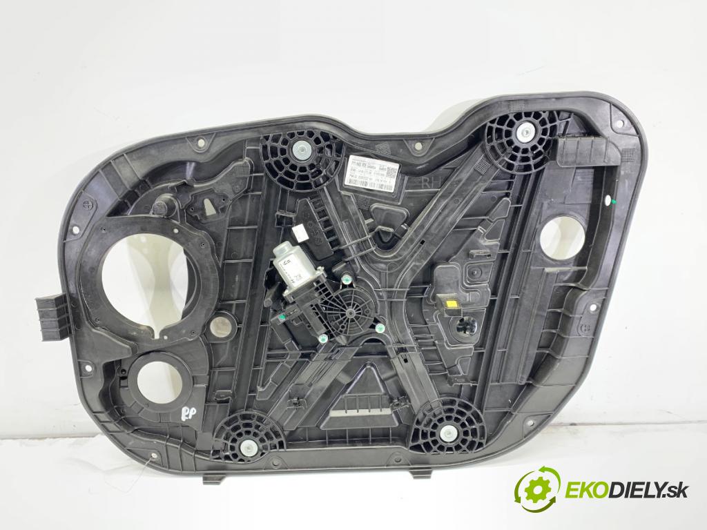 HYUNDAI i30 Kombi 2022 88 kW 1.0 T-GDI 998 mechanismus okna pravý přední část 82480-G4180