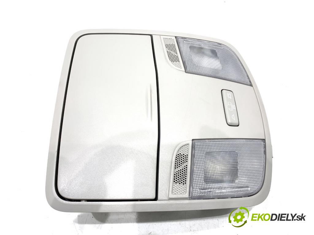 HYUNDAI i30 Kombi 2022 88 kW 1.0 T-GDI 998 světlo stropní 92800-G3010