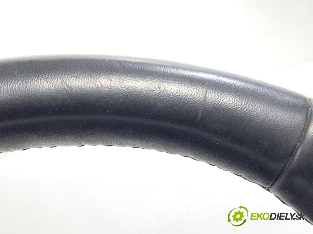 HYUNDAI i30 Kombi 2022 88 kW 1.0 T-GDI 998 volant  (Volant)